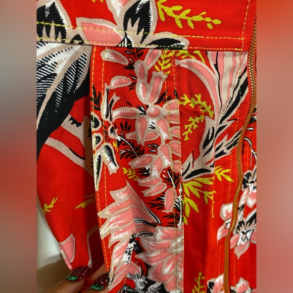 NEW Diane Von Furstenberg Floral Zip Front Sheath Dress - Size 0 - Picture 7 of 9